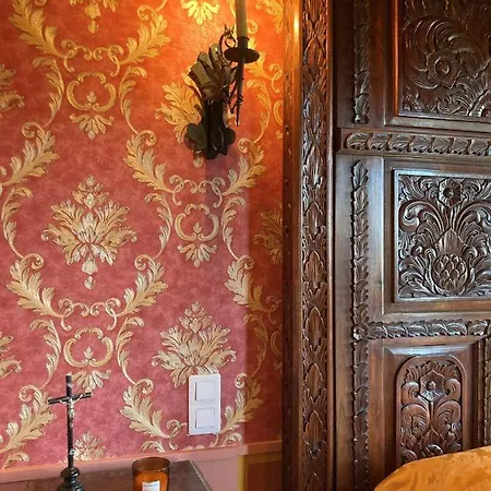 Πανσιόν Chateau De La Vigne Ally (Cantal)