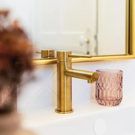 Chateau De La Vigne 게스트하우스 3*