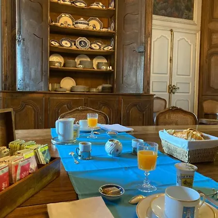 Chateau De La Vigne 게스트하우스