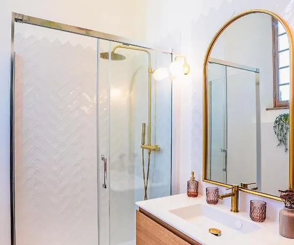 Chateau De La Vigne 3* Алли